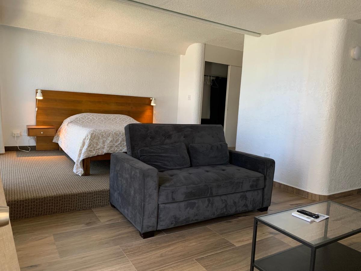 Dali Suites Hotel 티후아나 외부 사진
